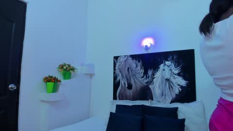 Snapshot of ebony_katterin chatting on 02-04-25, 07:22 ebony_katterin online show from 02-04-25, 07:22