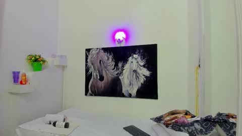 Snapshot of ebony_katterin chatting on 02-25-25, 07:25 ebony_katterin online show from 02-25-25, 07:25