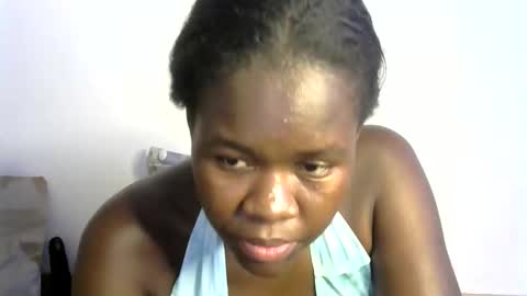ebony_lynne online show from 04-23-26, 10:25