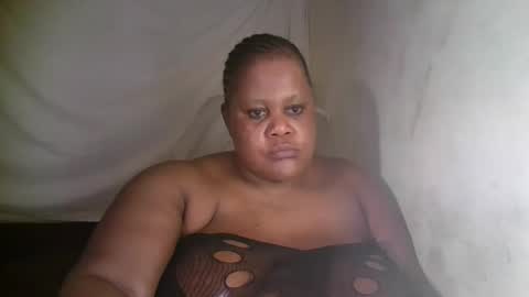 ebony_magixs online show from 04-18-26, 02:15