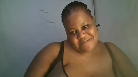 ebony_magixs online show from 04-25-26, 05:32