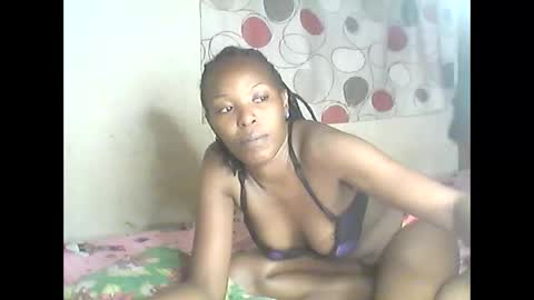 ebony_phoenix12 online show from 11-17-25, 07:41