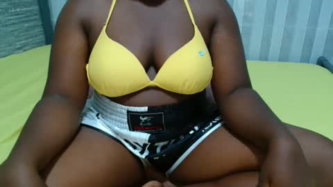 Snapshot of ebony_sabrina chatting on 05-28-26, 09:01 Sabrina online show from 05-28-26, 09:01