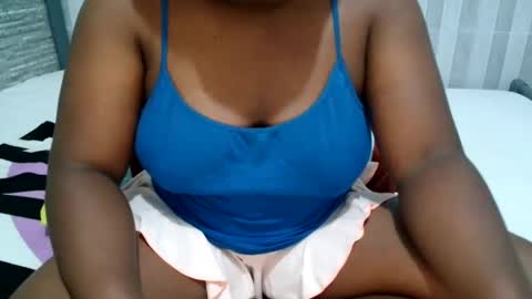 Snapshot of ebony_sabrina chatting on 06-06-26, 09:47 Sabrina online show from 06-06-26, 09:47