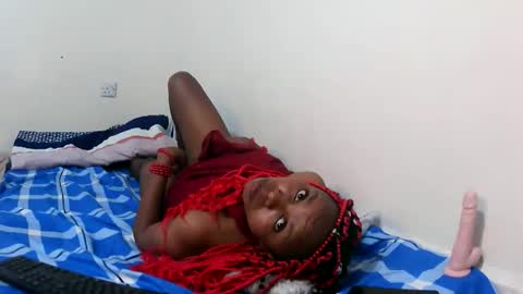 Snapshot of ebony_sluttt chatting on 02-09-26, 05:28 ebony_sluttt online show from 02-09-26, 05:28