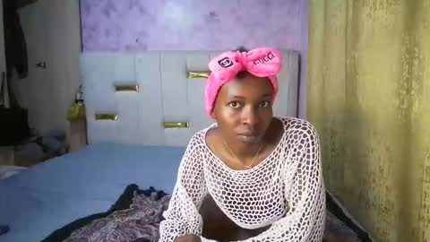 ebony_sugarbabe online show from 05-18-26, 06:41