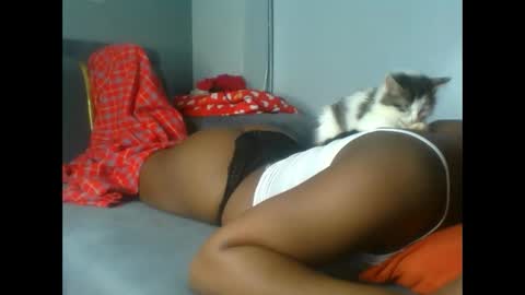 ebonyassgal online show from 04-25-26, 06:38