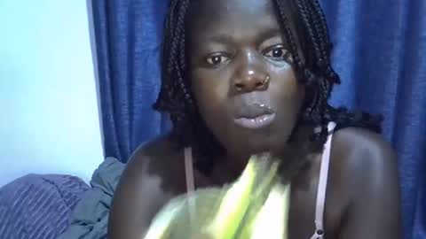 Snapshot of ebonybloom01 chatting on 10-01-25, 08:20 ebonybloom01 online show from 10-01-25, 08:20