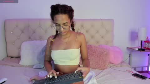 Queen Ebony online show from 12-16-24, 05:27