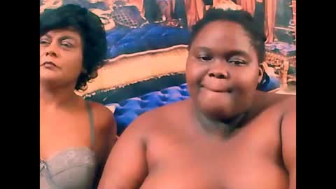 ebonyhotbuns4u2luv online show from 03-12-25, 09:02