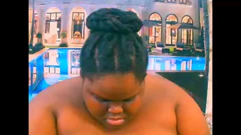 ebonyhotbuns4u2luv online show from 12-20-25, 07:54