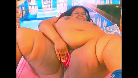 ebonyhotbuns4u2luv online show from 07-28-26, 06:31