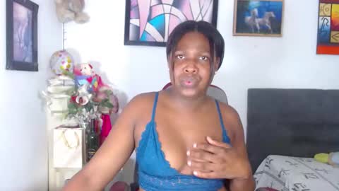 Snapshot of ebonyjdore chatting on 12-30-24, 12:32 rosmary online show from 12-30-24, 12:32