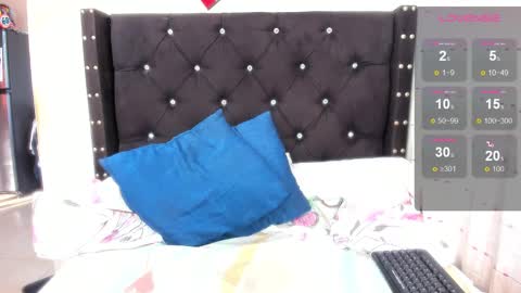 Angela online show from 12-24-24, 09:33