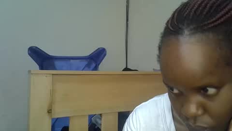 Snapshot of ebonyluxe12 chatting on 04-07-26, 10:37 Ebony Luxe online show from 04-07-26, 10:37