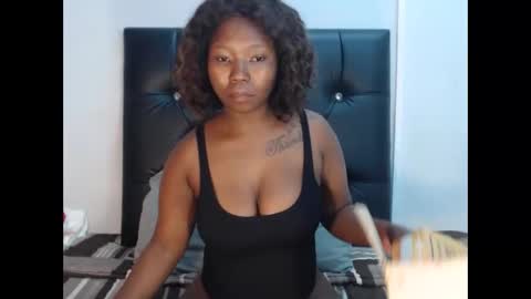 Tee online show from 03-18-26, 06:11