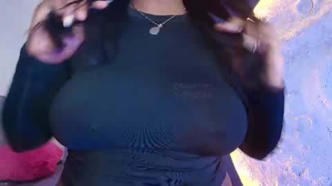 ebonyrosee_ online show from 07-15-26, 12:21