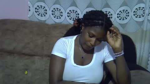 pretty online show from 02-21-26, 09:49