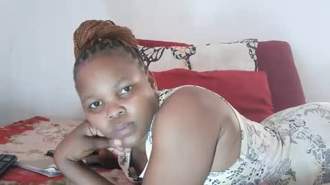Snapshot of ebonyspicy chatting on 12-16-25, 07:13 ebonyspicy online show from 12-16-25, 07:13