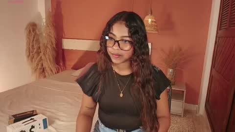 Snapshot of ebonyswet chatting on 12-13-25, 07:53 ebonyswet online show from 12-13-25, 07:53