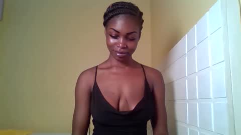 Snapshot of ebonytanqueen chatting on 03-15-26, 08:48 ebonytanqueen online show from 03-15-26, 08:48