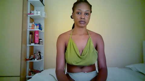 Snapshot of ebonytanqueen chatting on 05-17-26, 11:56 ebonytanqueen online show from 05-17-26, 11:56