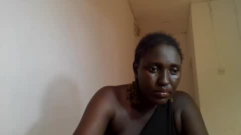 Snapshot of ebonyvd chatting on 06-09-26, 12:06 ebonyvd online show from 06-09-26, 12:06