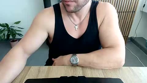 Snapshot of echoesethos chatting on 09-25-25, 09:24 Echo online show from 09-25-25, 09:24