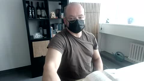 Snapshot of echoesethos chatting on 10-10-25, 04:17 Echo online show from 10-10-25, 04:17