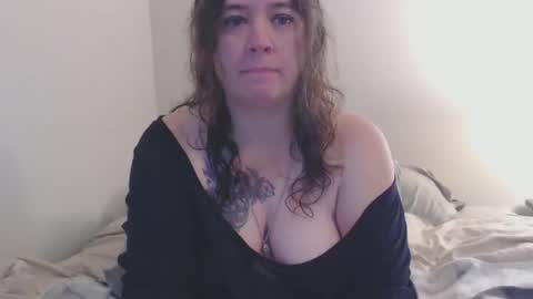 Weird Echo online show from 10-28-25, 01:03