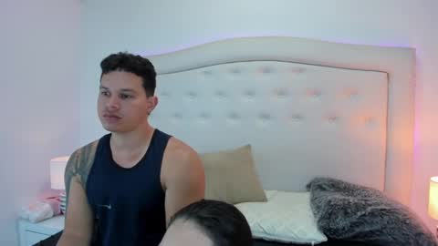 Snapshot of eclipseandflame chatting on 09-11-25, 12:49 online show from 09-11-25, 12:49