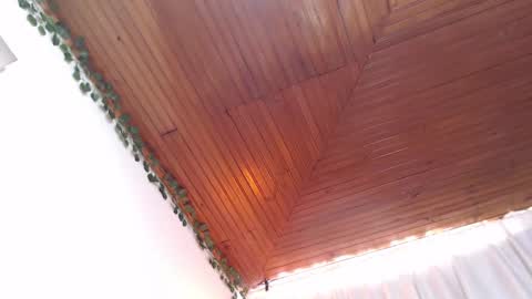 Snapshot of eda_bonne chatting on 02-18-25, 06:37 Edda online show from 02-18-25, 06:37