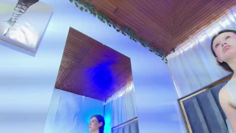 Snapshot of eda_bonne chatting on 11-25-25, 12:27 Edda online show from 11-25-25, 12:27