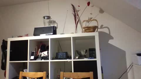 Snapshot of eddelmar chatting on 12-04-24, 07:50 eddelmar online show from 12-04-24, 07:50