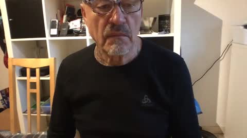 Snapshot of eddelmar chatting on 01-14-25, 07:17 eddelmar online show from 01-14-25, 07:17