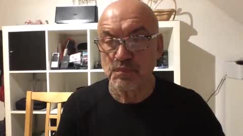 Snapshot of eddelmar chatting on 01-18-25, 07:04 eddelmar online show from 01-18-25, 07:04