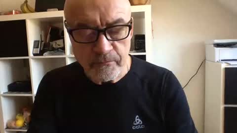 Snapshot of eddelmar chatting on 03-01-25, 01:07 eddelmar online show from 03-01-25, 01:07