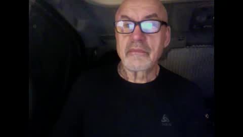 Snapshot of eddelmar chatting on 03-05-25, 06:56 eddelmar online show from 03-05-25, 06:56