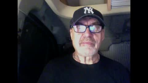 Snapshot of eddelmar chatting on 03-06-25, 06:59 eddelmar online show from 03-06-25, 06:59