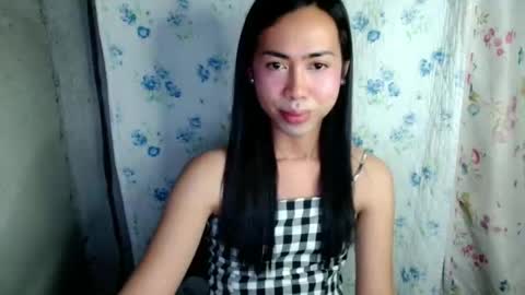 Snapshot of eddfox001 chatting on 02-20-26, 01:22 eddfox001 online show from 02-20-26, 01:22