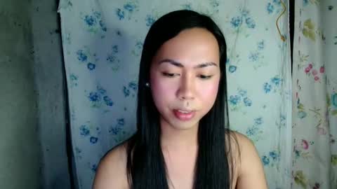 eddfox001 online show from 05-01-26, 02:43