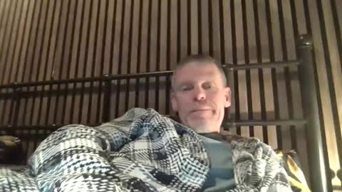 Snapshot of eddie4767 chatting on 02-01-26, 02:37 eddie4767 online show from 02-01-26, 02:37