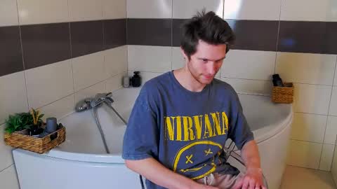 eddie_baker online show from 04-21-26, 07:06