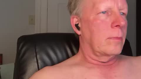 Eddy online show from 03-04-26, 03:34