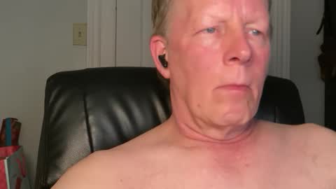 Eddy online show from 05-11-26, 01:55