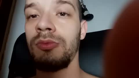 Hey my name is Eden     follow me IG ede glock online show from 01-01-25, 06:37