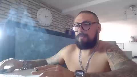 Snapshot of edgarram83 chatting on 10-13-25, 06:08 edgarram83 online show from 10-13-25, 06:08