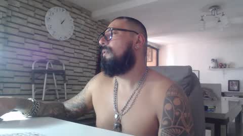 Snapshot of edgarram83 chatting on 10-20-25, 07:03 edgarram83 online show from 10-20-25, 07:03