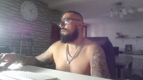 Snapshot of edgarram83 chatting on 11-07-25, 11:05 edgarram83 online show from 11-07-25, 11:05