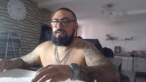 Snapshot of edgarram83 chatting on 11-10-25, 08:08 edgarram83 online show from 11-10-25, 08:08